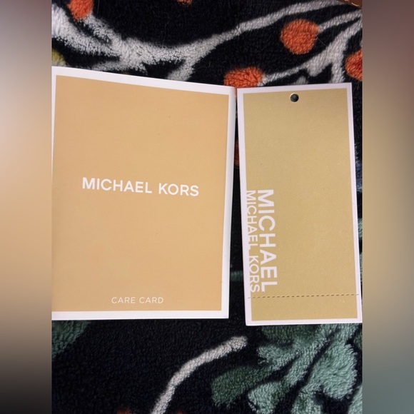 Michael Kors Tan Large Leather Purse - Picture 10 of 12